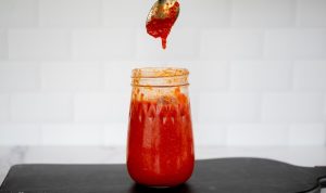 Selfmade Sriracha Recipe (Non-compulsory Lacto-fermentation)