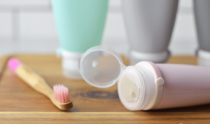 Squeezable Do-it-yourself Toothpaste