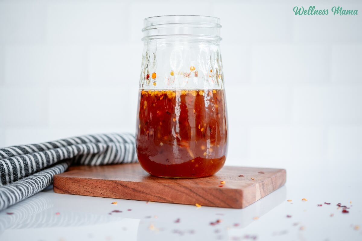 Do-it-yourself Candy Chili Sauce (With Clear Substances)